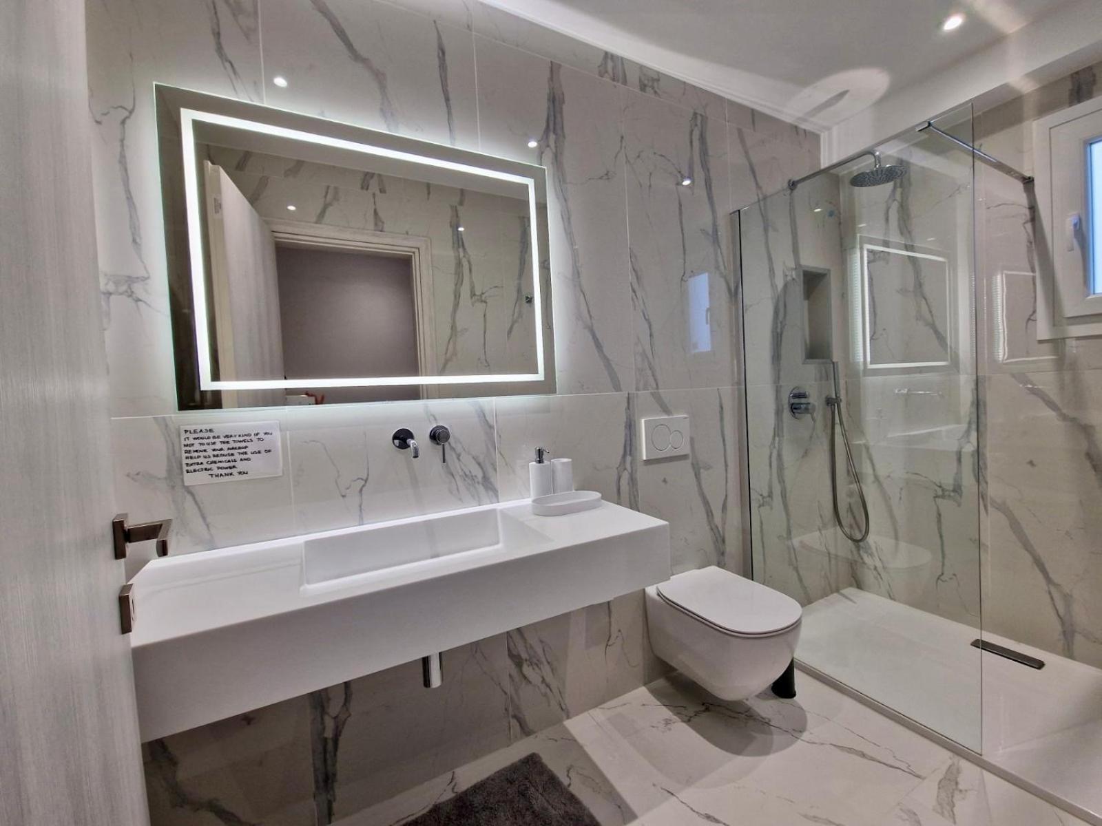Kassiopi Piazza Suites Zewnętrze zdjęcie